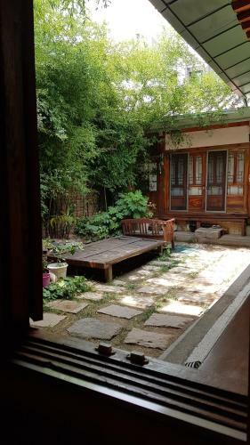 Hostal Soriwool Guesthouse