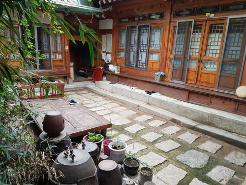 Hostal Soriwool Guesthouse