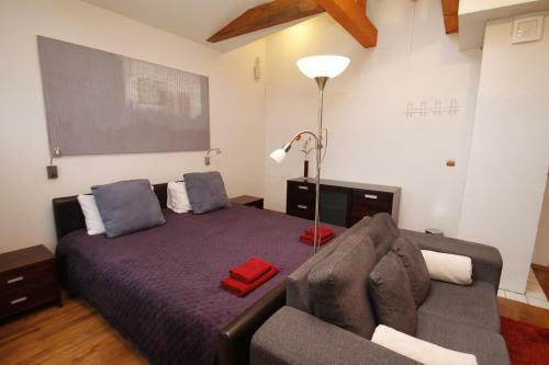Sunnyhouse Apartments