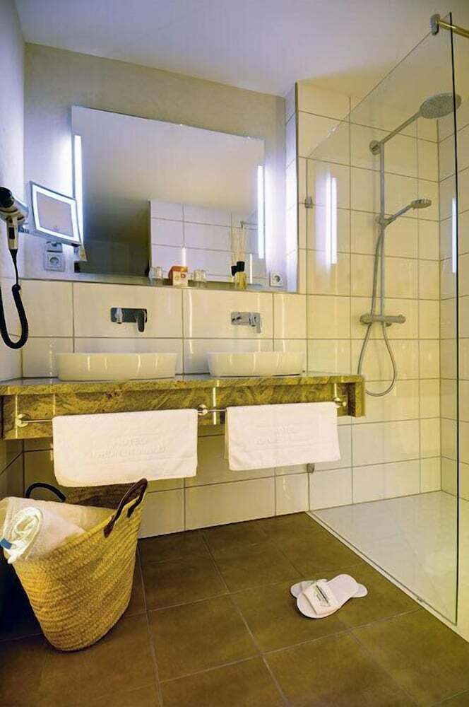 Hotel Gr�ner Wald