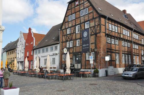 Emilias H�s, Reethaus In Der Bucht Von Wismar
