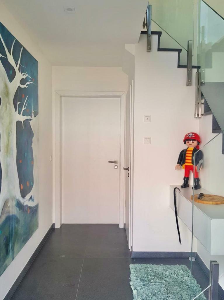 Apartments Near Playmobil 2