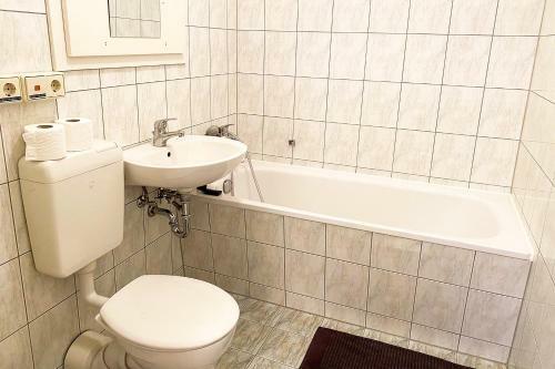 Apartamento Sch�ne Ferienwohnung Mit Wlan Und Tv
