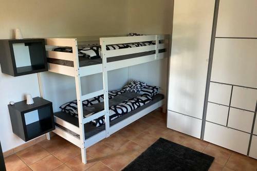 Apartamento Das Schneckenhaus - Ferienwohnung Mit Pool & Seeblick