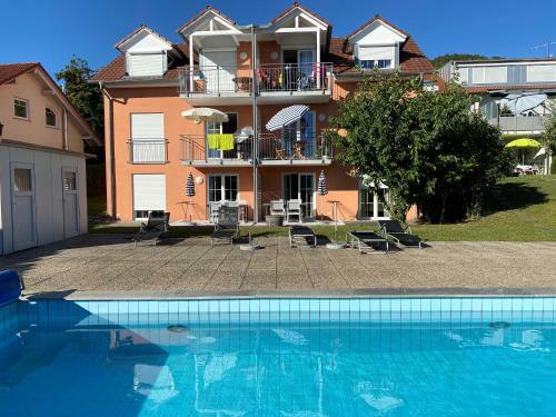 Apartamento Die Seeblume - Ferienwohnung Mit Pool Und Seeblick