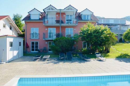 Apartamento Die Seeblume - Ferienwohnung Mit Pool Und Seeblick
