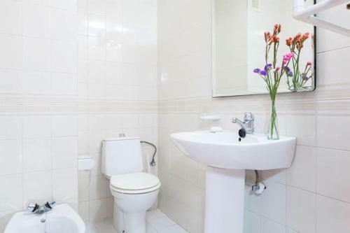 Beautiful Apartment 120m2, Two Minutes From The Beach