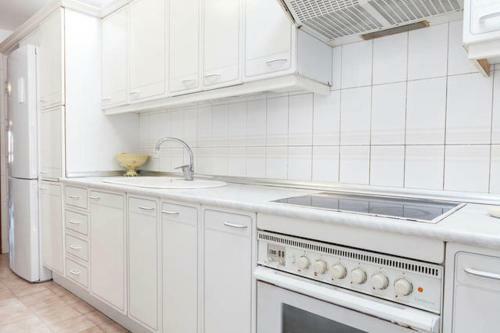 Beautiful Apartment 120m2, Two Minutes From The Beach