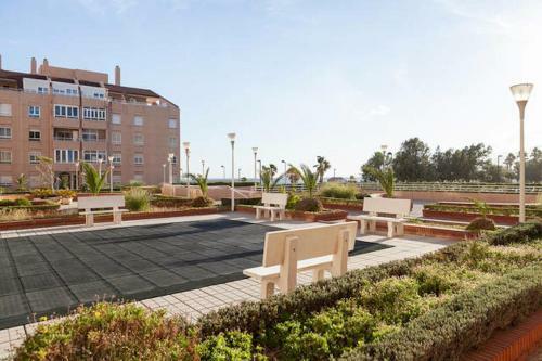 Beautiful Apartment 120m2, Two Minutes From The Beach