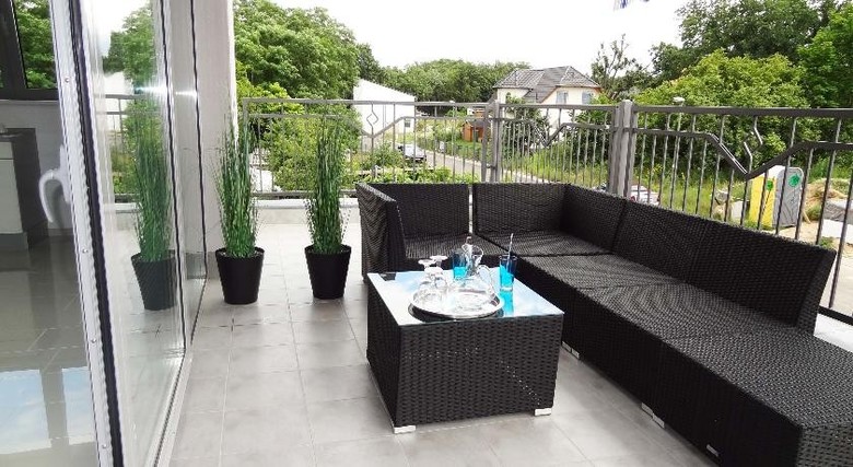 Apartment L�we