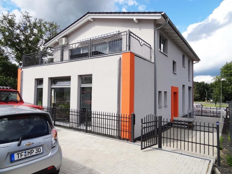 Apartment L�we