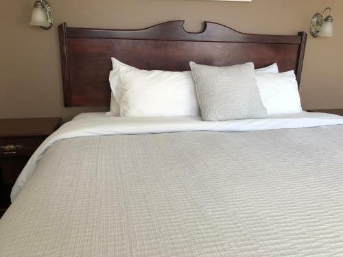 Piccadilly Motel