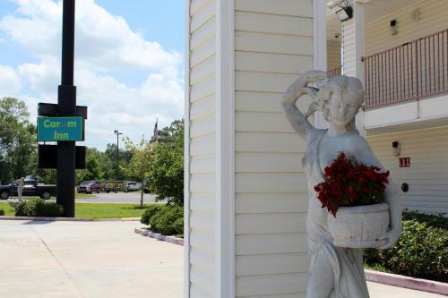 Motel Carom Inn