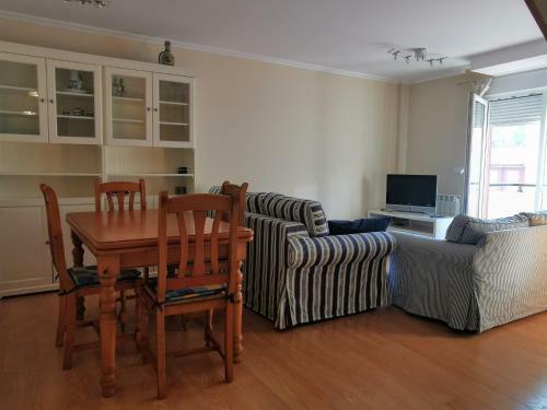 Apartamento D�plex En Urbanizaci�n Privada Ampuero