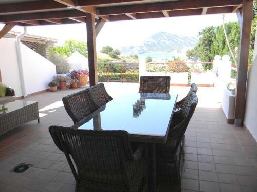 Bonito Apartamento Con Inmensa Terraza Y Piscina