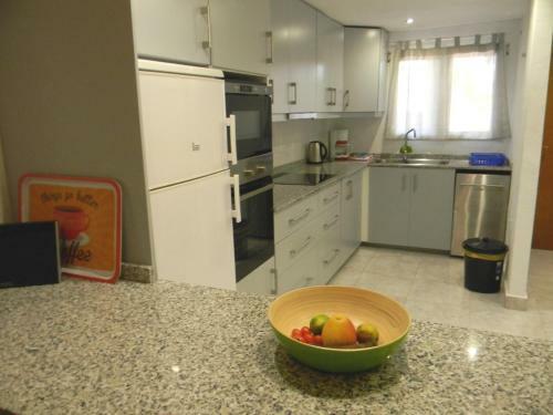 Bonito Apartamento Con Inmensa Terraza Y Piscina