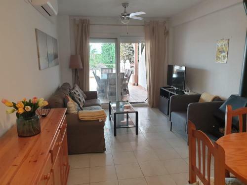 Bonito Apartamento Con Inmensa Terraza Y Piscina