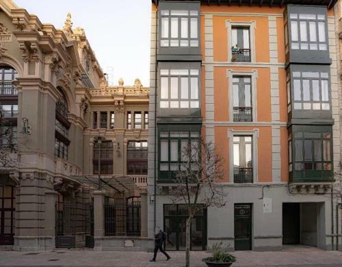 Apartamento Palacio Vald�s, Centro Avil�s, Con Parking