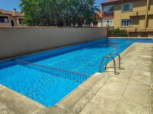 Apartamento C�ntrico Con Piscina