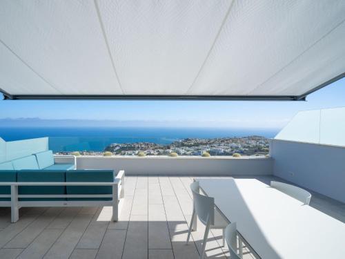 Apartment Blue Infinity