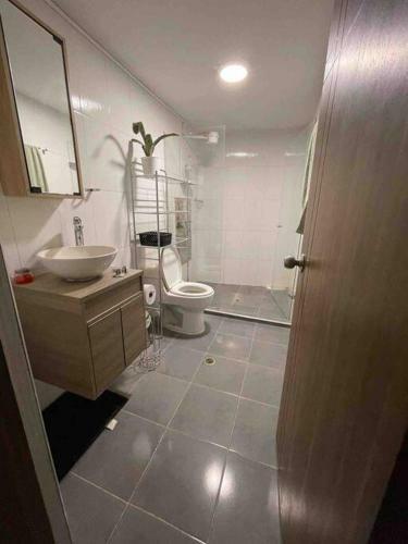 Apartamento C�modo Y Tranquilo En El Poblado