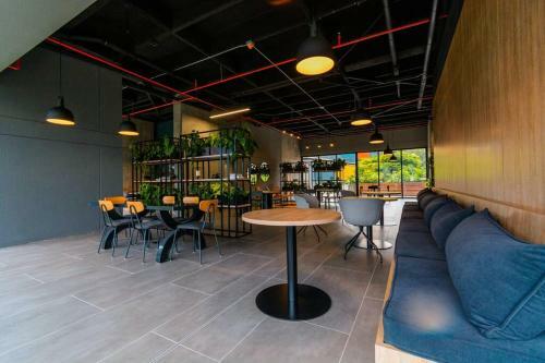 Apartamento Luxury Suite In El Poblado Co-work, Gym, Fast Wifi