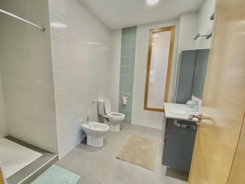 Casa Carlos 3 Bed 2 Bath 1 Min Walking To The Beach