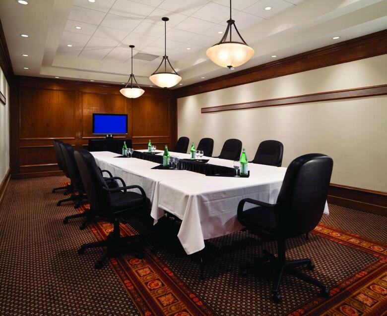 Sheraton Red Deer Hotel