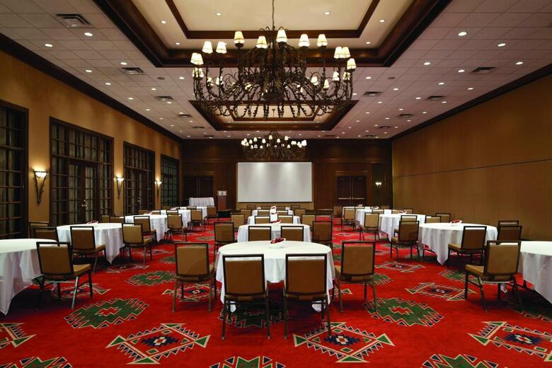 Sheraton Red Deer Hotel