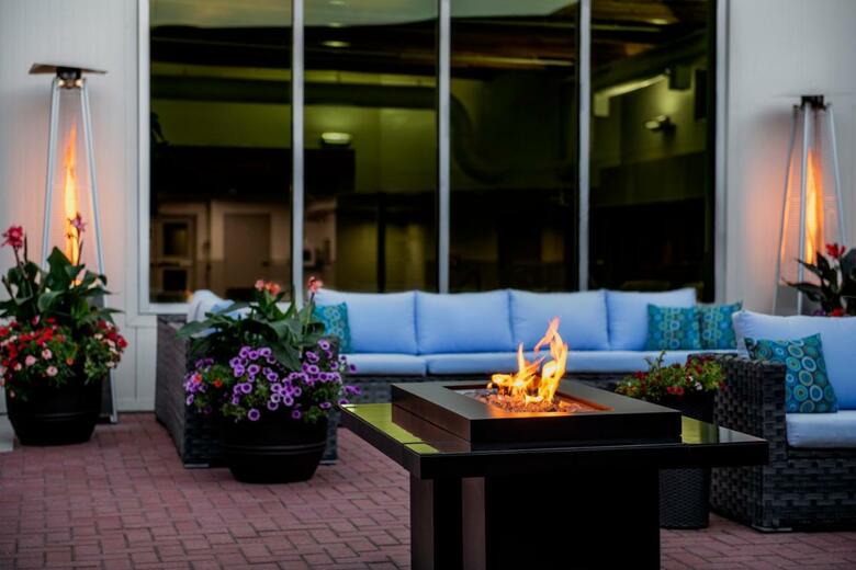 Sheraton Red Deer Hotel