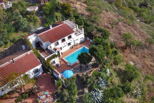 2 Bed Villa With Stunning Campo Views Near Competa