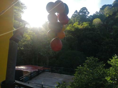 Hostal Alojamiento El Regalo