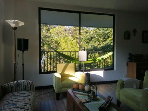 Hostal Alojamiento El Regalo