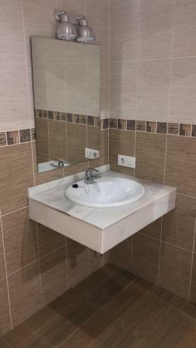 Chalet Con Piscina Y Barbacoa
