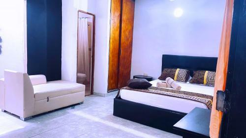 Hostal Historic House Santa Marta