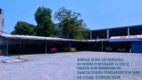 Hostal Historic House Santa Marta