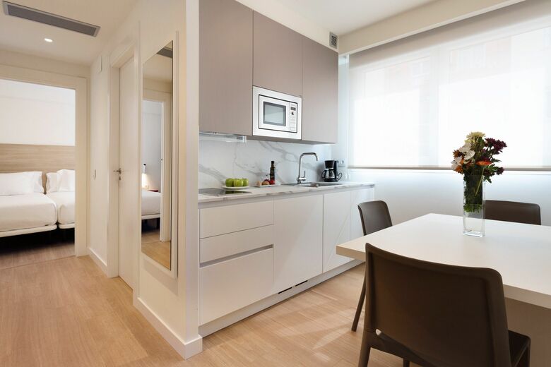 Apartamento Sercotel Granada Suites