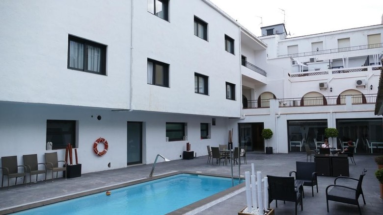 Hotel Salom�