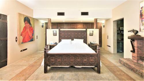 Villa New Luxury Getaway - Pool, Spa, Sunset, Views @ Casa Bella