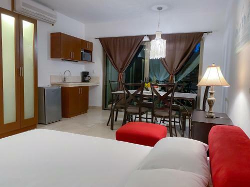 Hotel Maia Suites Cozumel