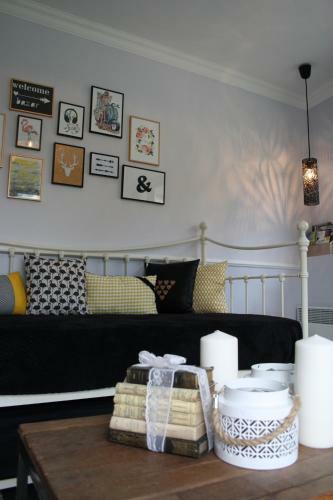 Le Petit Boudoir
