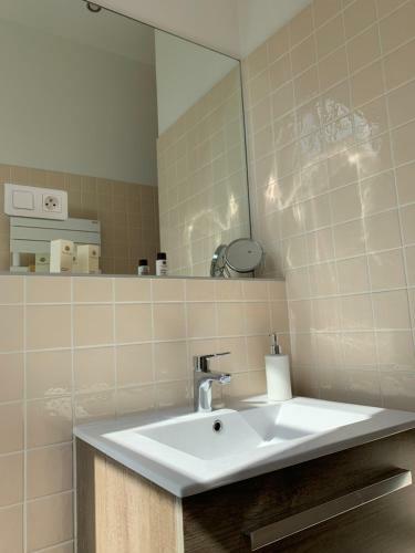 Bed & Breakfast Le Donjon D'anthon