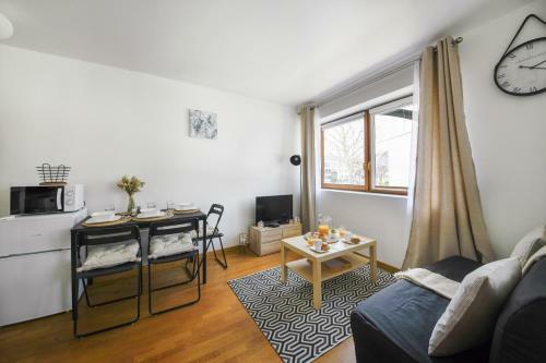 Apartamento Studio Cosy En Plein Centre-ville D'antony