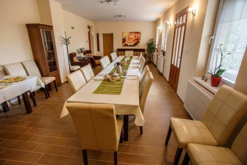 Hostal Penzi�n Skaln� Ruza - K�vir�zsa Panzi�
