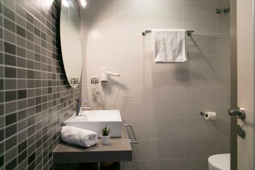 Hostal Blanc Guest House