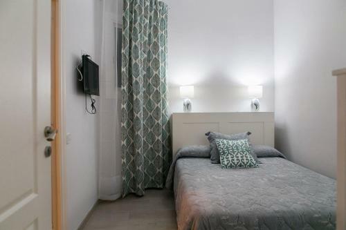 Hostal Blanc Guest House