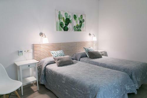 Hostal Blanc Guest House