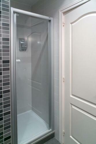 Hostal Blanc Guest House