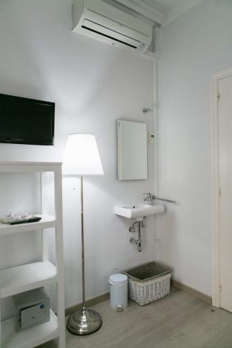 Hostal Blanc Guest House