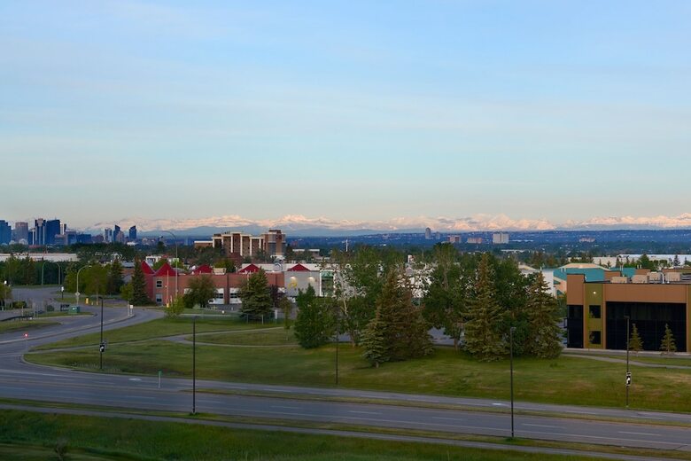 Hotel Residence Inn By Marriott Calgary Airport
